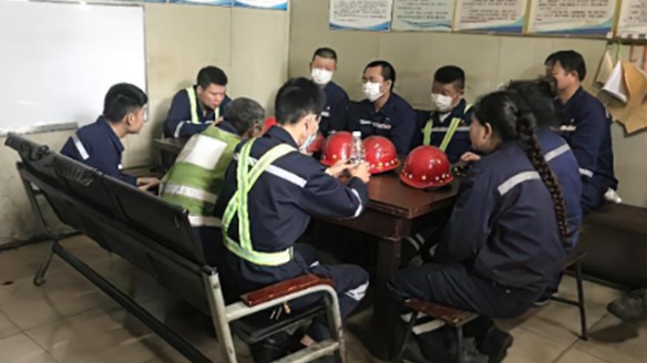 江西宏宇能源開展“對(duì)標(biāo)管理找差距、比學(xué)趕超促提升”活動(dòng)